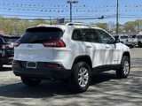 Used 2017 Jeep Cherokee Latitude w/ Comfort/Convenience Group image 5