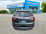 Used 2021 GMC Acadia SLE w/ Driver Convenience Package image 3