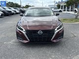 Used 2024 Nissan Altima 2.5 SV image 3