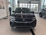 Used 2022 Volkswagen Taos SEL w/ Panoramic Sunroof Package image 2