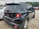 Used 2018 Jeep Renegade Latitude image 3