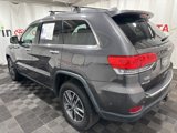 Used 2017 Jeep Grand Cherokee Limited w/ Luxury Group II image 4
