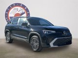 New 2025 Volkswagen Taos SE image 2