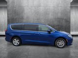 Used 2021 Chrysler Voyager LX image 4