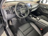 Used 2023 Nissan Rogue SV w/ SV Premium B Package image 2