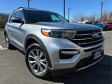 Certified 2022 Ford Explorer XLT w/ Equipment Group 202A image 3