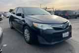 Used 2014 Toyota Camry L image 2
