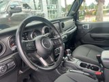 Used 2021 Jeep Gladiator Sport image 6