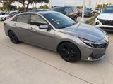 Used 2023 Hyundai Elantra Limited image 2