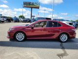 Used 2018 Toyota Camry LE image 4