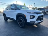 Used 2021 Chevrolet TrailBlazer LT w/ Premium Seating Package image 3