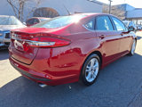 Used 2018 Ford Fusion SE w/ Fusion SE Technology Package image 4