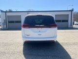 Used 2021 Chrysler Pacifica Touring image 6