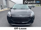Used 2022 Ford Escape SE w/ Cold Weather Package image 2