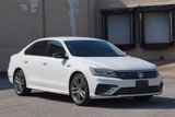 Used 2018 Volkswagen Passat 2.0T R-Line image 3