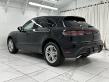Certified 2024 Porsche Macan image 3