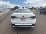 Used 2023 Volkswagen Jetta SE w/ Panoramic Sunroof Package image 5