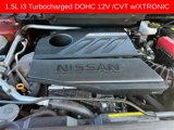 Used 2023 Nissan Rogue SV image 3