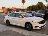 Used 2019 Volkswagen Jetta SE image 2