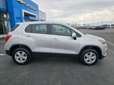 Used 2017 Chevrolet Trax LS image 2