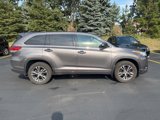 Used 2018 Toyota Highlander LE image 4