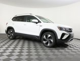 Used 2023 Volkswagen Taos SE image 3