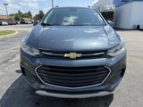 Used 2022 Chevrolet Trax LT w/ LT Convenience Package image 2