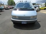 Used 1993 Toyota Previa LE image 2