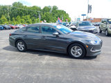 Used 2022 Hyundai Sonata SE image 2
