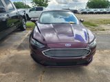 Used 2017 Ford Fusion SE image 2