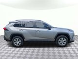 Used 2021 Toyota RAV4 LE image 3