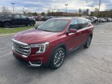 Used 2022 GMC Terrain SLT w/ Infotainment Package II image 3