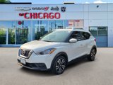 Used 2019 Nissan Kicks SV image 2
