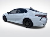 Used 2023 Toyota Camry SE image 3