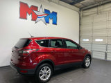 Used 2017 Ford Escape SE image 3