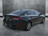Used 2018 Hyundai Sonata SE image 3