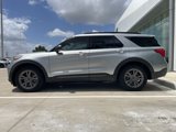 Used 2021 Ford Explorer XLT w/ Equipment Group 202A image 4