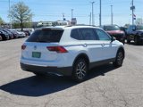 Used 2021 Volkswagen Tiguan SE image 5