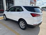 Used 2023 Chevrolet Equinox LS w/ LS Convenience Package image 3