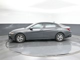Certified 2024 Hyundai Elantra SE image 2