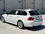 Used 2012 BMW 328i xDrive Wagon image 3