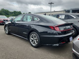 Used 2022 Hyundai Sonata SEL w/ Convenience Package image 3