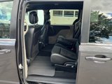 Used 2019 Dodge Grand Caravan SXT image 6