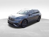 Used 2023 Volkswagen Tiguan SE image 2