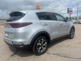 Used 2020 Kia Sportage LX image 3