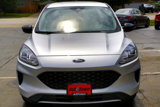 Used 2020 Ford Escape SE image 2