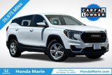 Used 2024 GMC Terrain SLE image 1