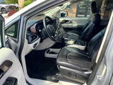 Used 2021 Chrysler Voyager Lxi image 4
