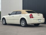Used 2010 Chrysler 300 Touring image 3