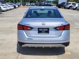 Used 2023 Nissan Altima 2.5 SV image 3